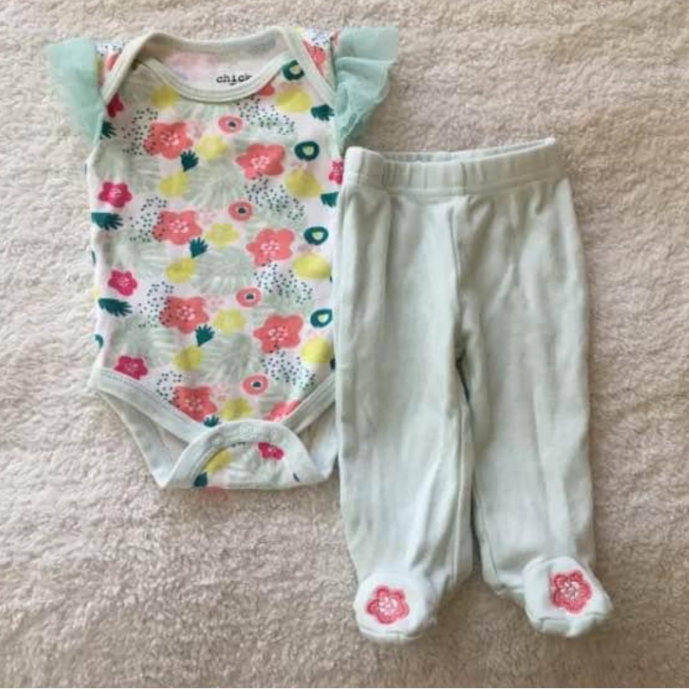 🌸 Floral Chick Pea Outfit 🌸